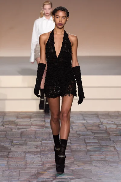 Look 72